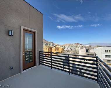11540 Hawking Avenue - Photo Thumbnail 56