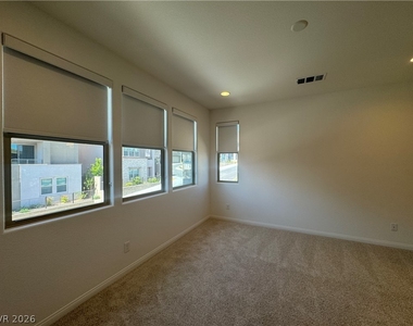 11540 Hawking Avenue - Photo Thumbnail 31