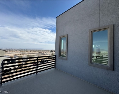 11540 Hawking Avenue - Photo Thumbnail 57