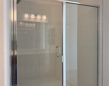 11540 Hawking Avenue - Photo Thumbnail 34