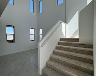 11540 Hawking Avenue - Photo Thumbnail 45