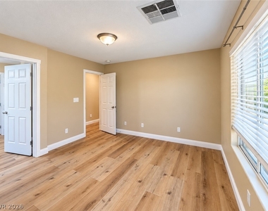 1257 Sand Castle Avenue - Photo Thumbnail 17