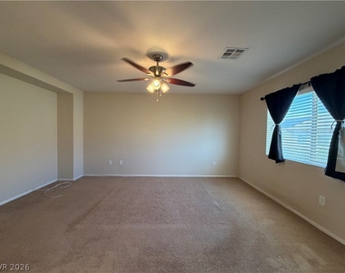 9530 Hollydale Court - Photo Thumbnail 11