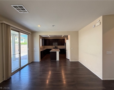 9530 Hollydale Court - Photo Thumbnail 4