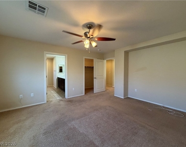 9530 Hollydale Court - Photo Thumbnail 13