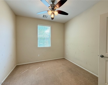 9530 Hollydale Court - Photo Thumbnail 8