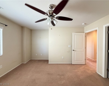 9530 Hollydale Court - Photo Thumbnail 18