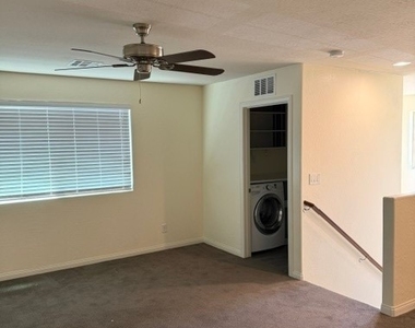 320 Point Loma Avenue - Photo Thumbnail 18