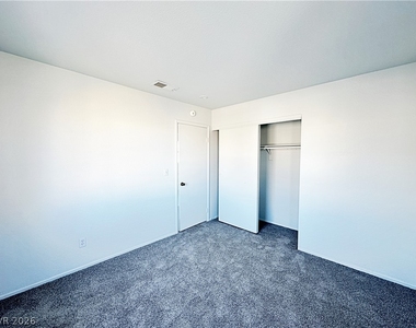 1645 Autumn Rust Drive - Photo Thumbnail 24