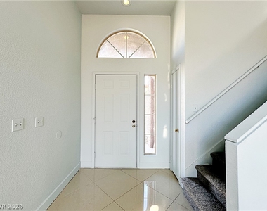 1645 Autumn Rust Drive - Photo Thumbnail 2