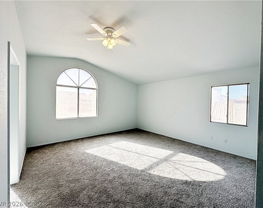 1645 Autumn Rust Drive - Photo Thumbnail 28