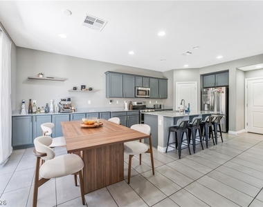 5981 Smith Valley Road - Photo Thumbnail 12