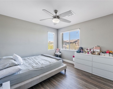 5981 Smith Valley Road - Photo Thumbnail 29