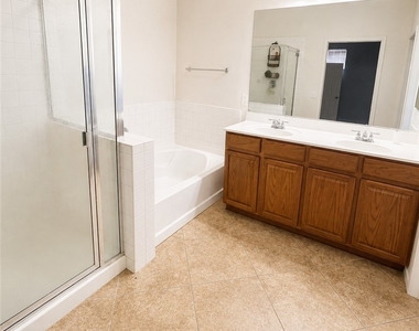 5828 Post Mountain Street - Photo Thumbnail 6