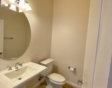9224 Dalmahoy Place - Photo Thumbnail 10