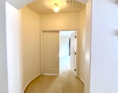 9224 Dalmahoy Place - Photo Thumbnail 18