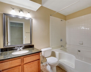 3145 E Flamingo Road - Photo Thumbnail 17