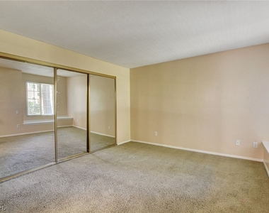 3145 E Flamingo Road - Photo Thumbnail 13
