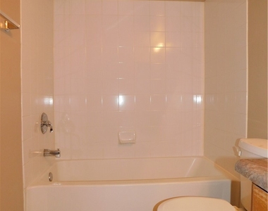 7255 W Sunset Road - Photo Thumbnail 23