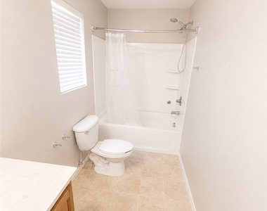 12025 Giles Street - Photo Thumbnail 6