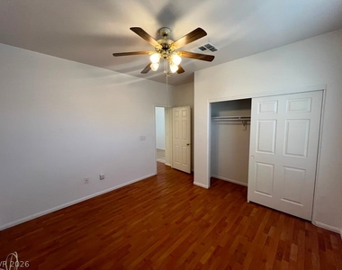 9692 Geiger Peak Court - Photo Thumbnail 20
