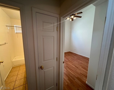 9692 Geiger Peak Court - Photo Thumbnail 14