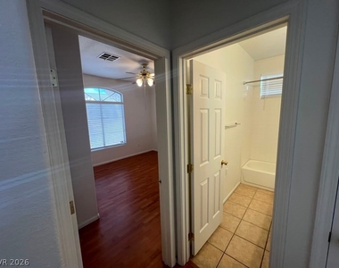 9692 Geiger Peak Court - Photo Thumbnail 7