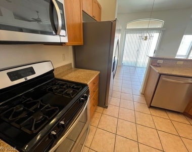 9692 Geiger Peak Court - Photo Thumbnail 31