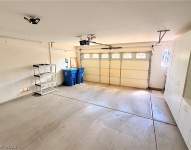 7914 Villa Pintura Avenue - Photo Thumbnail 12