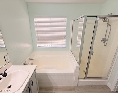 7914 Villa Pintura Avenue - Photo Thumbnail 23