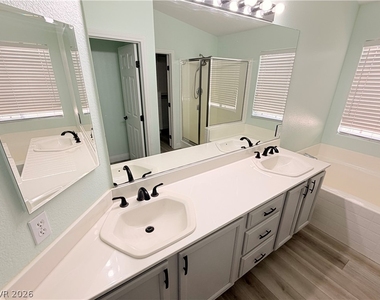 7914 Villa Pintura Avenue - Photo Thumbnail 22