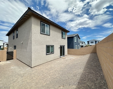 563 Mountain Robin Avenue - Photo Thumbnail 29