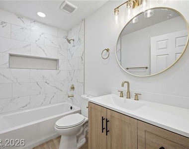 488 Albert Avenue - Photo Thumbnail 3