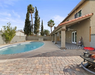 2109 Verdinal Drive - Photo Thumbnail 48