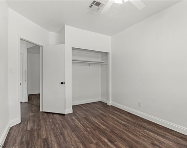2109 Verdinal Drive - Photo Thumbnail 28