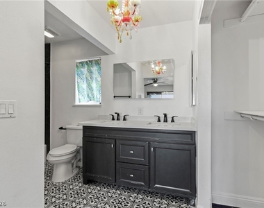 2109 Verdinal Drive - Photo Thumbnail 41