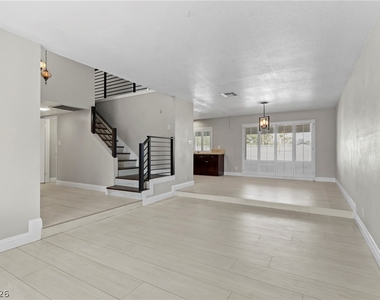2109 Verdinal Drive - Photo Thumbnail 6