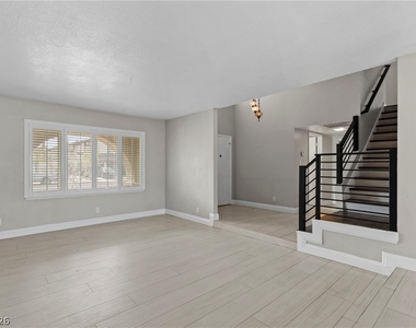 2109 Verdinal Drive - Photo Thumbnail 7