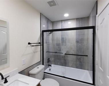 2050 Paterno Avenue - Photo Thumbnail 13