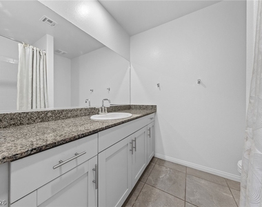 10831 Lexus Court - Photo Thumbnail 24