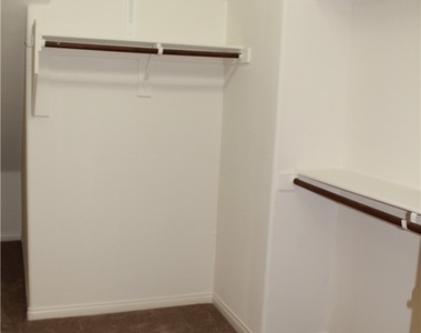 9746 Mount Del Mar Street - Photo Thumbnail 18