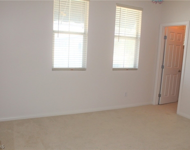 9746 Mount Del Mar Street - Photo Thumbnail 24