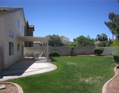 1928 Patagonia Street - Photo Thumbnail 7