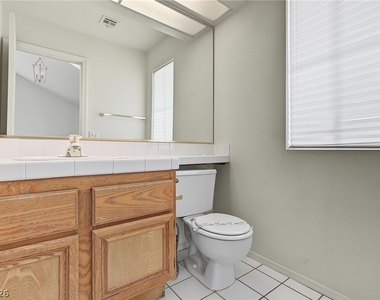 2909 Sarina Avenue - Photo Thumbnail 11