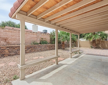 2909 Sarina Avenue - Photo Thumbnail 1