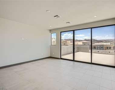 18 Promenade Isle Lane - Photo Thumbnail 20