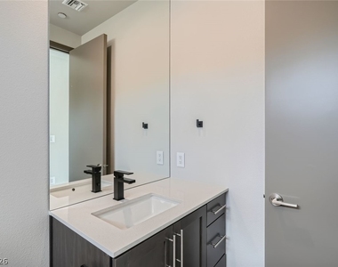 18 Promenade Isle Lane - Photo Thumbnail 19