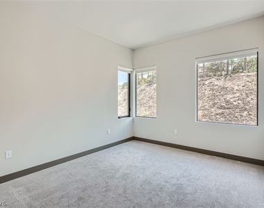 18 Promenade Isle Lane - Photo Thumbnail 13