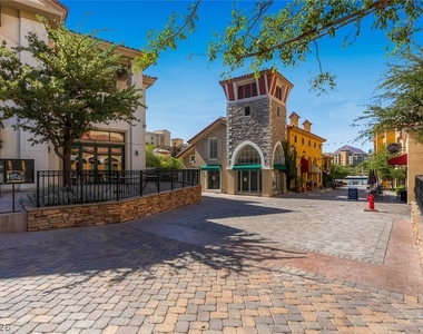 18 Promenade Isle Lane - Photo Thumbnail 30