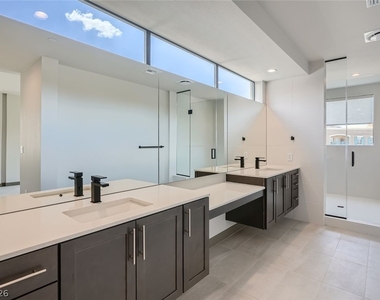 18 Promenade Isle Lane - Photo Thumbnail 11